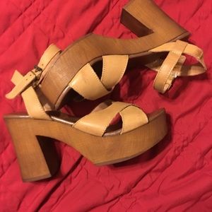 Musse & Cloud chunky platform flare heel